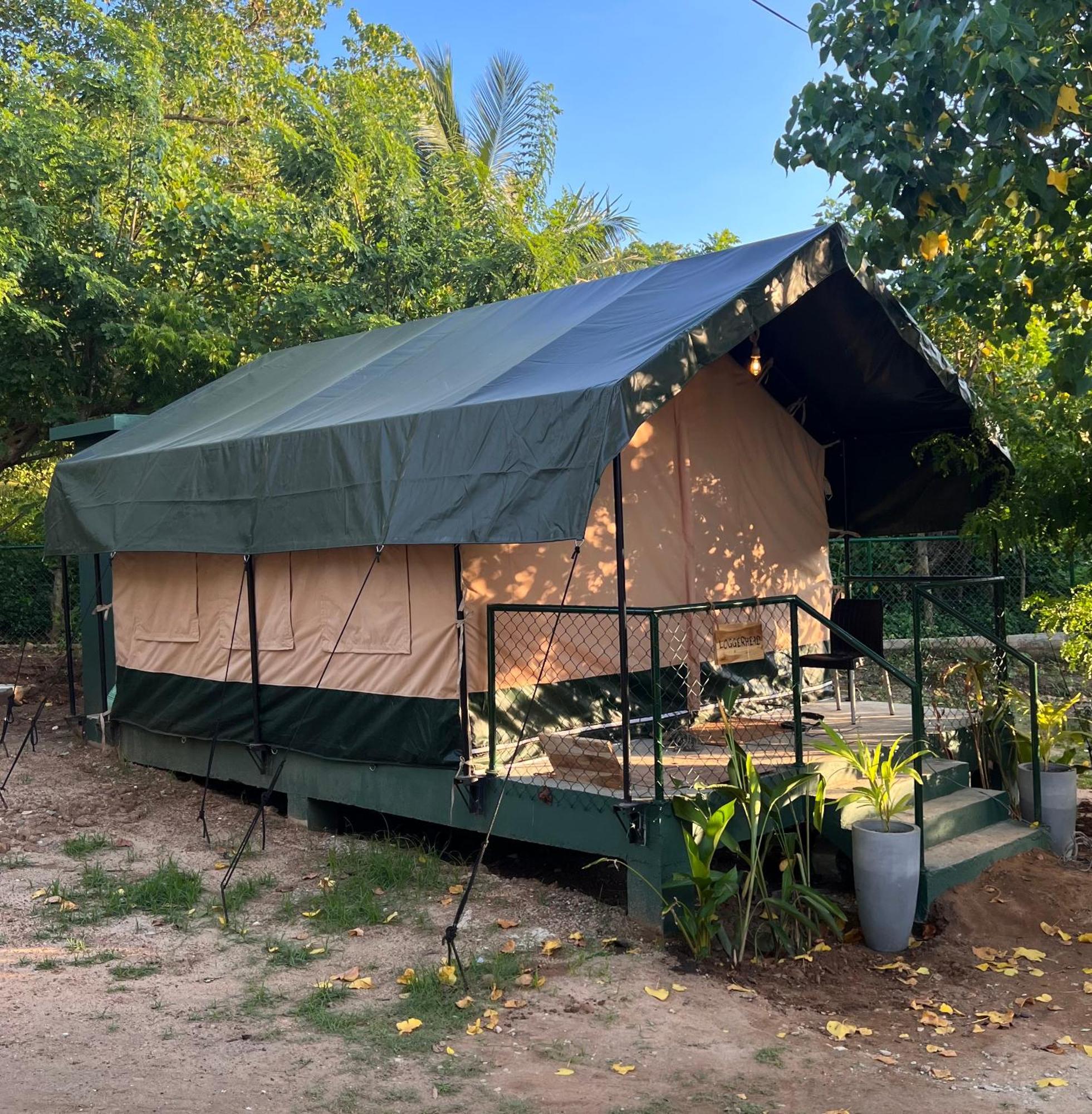 At One - Glamping Ξενοδοχείο Rekawa Εξωτερικό φωτογραφία