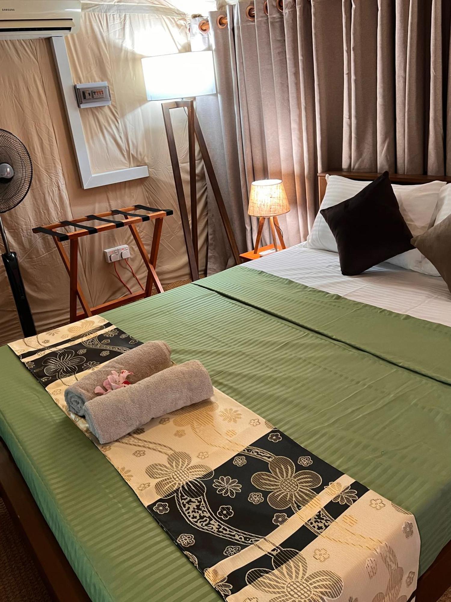 At One - Glamping Ξενοδοχείο Rekawa Εξωτερικό φωτογραφία