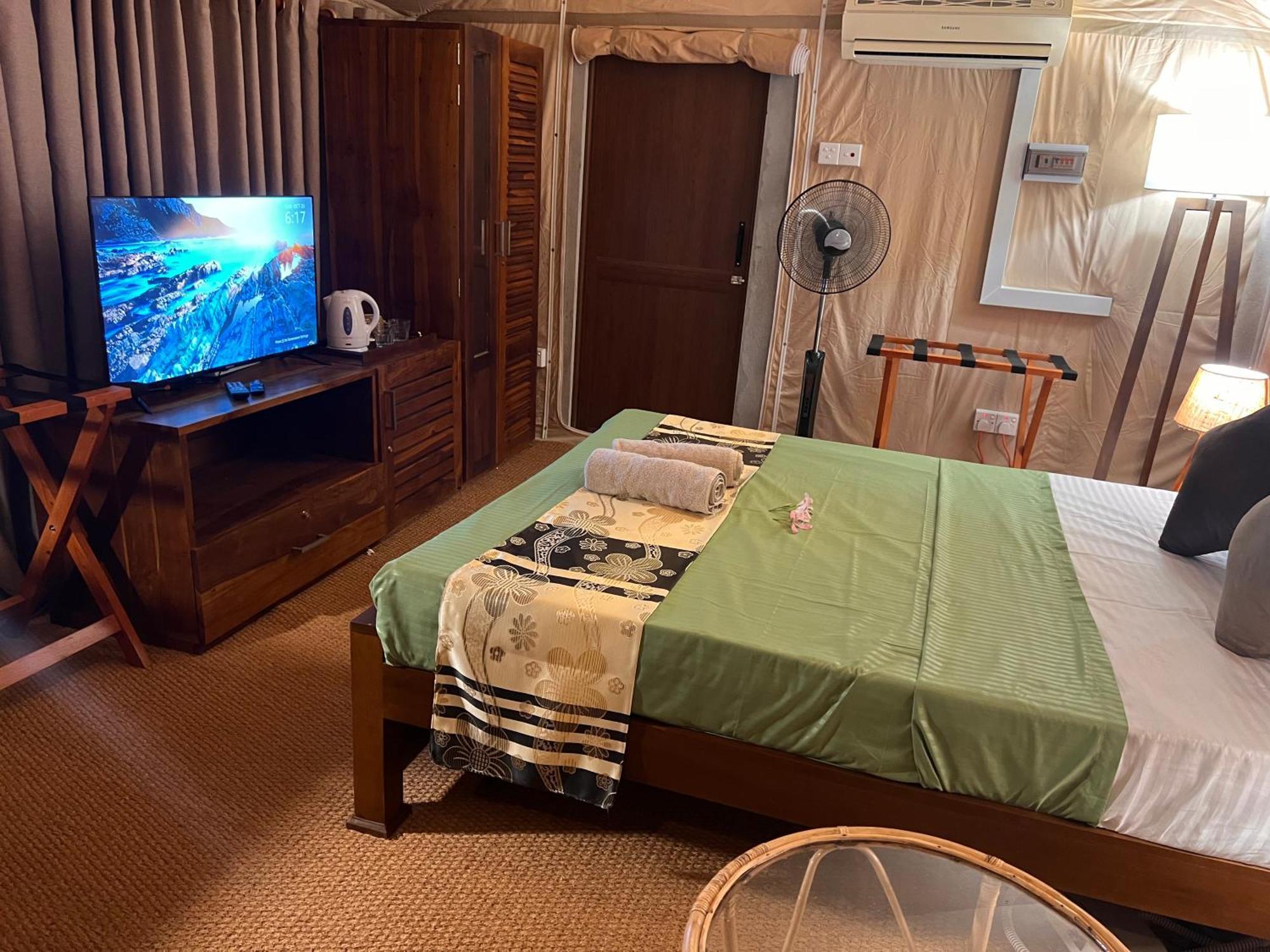 At One - Glamping Ξενοδοχείο Rekawa Εξωτερικό φωτογραφία